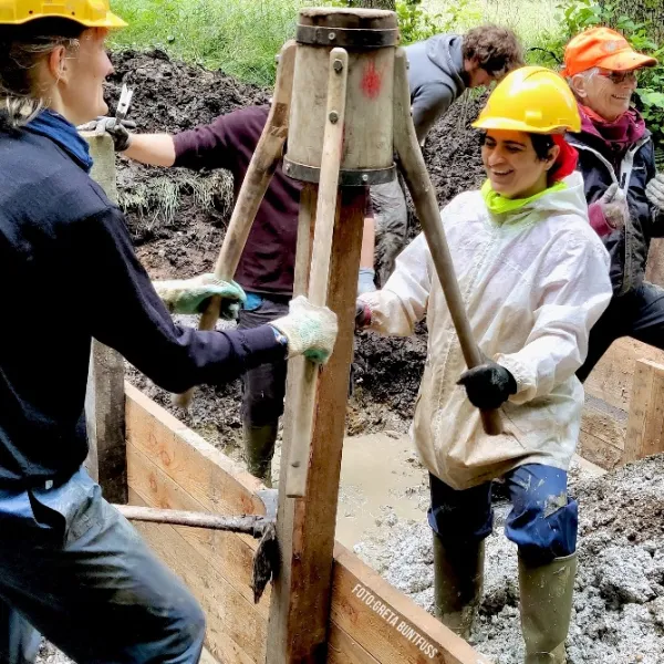 Letzte Spundwand für Jasmunds Moore